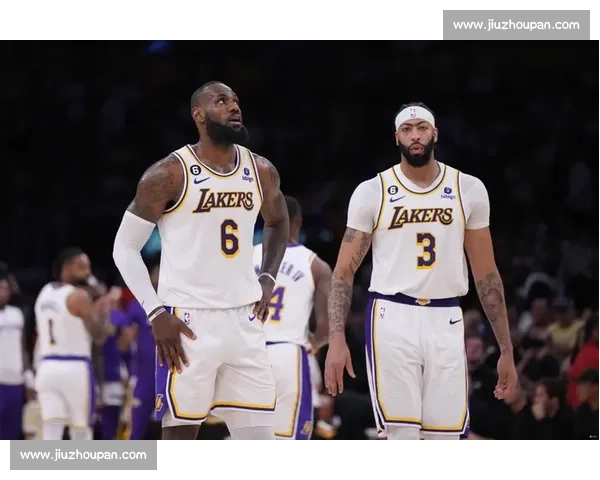 湖人vs热火爱直播高清对决全程解析球星看点与赛前预测实时战报