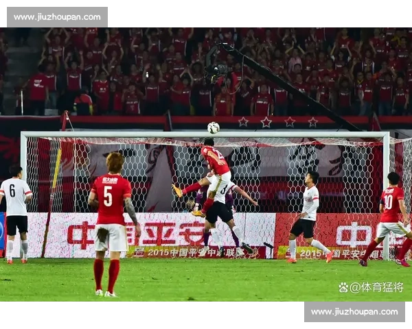 皇马对阵中国足球的焦点之战引发世界足坛广泛关注与期待和讨论热潮